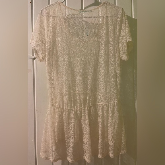 MAURICES lace sheer top X-large NWT - Picture 4 of 6